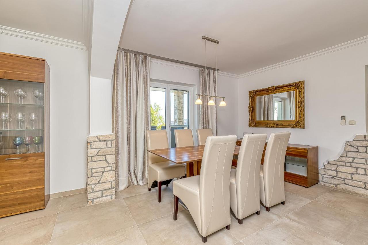 Villa Milena With Pool And Sea View Црвений Врх Екстер'єр фото